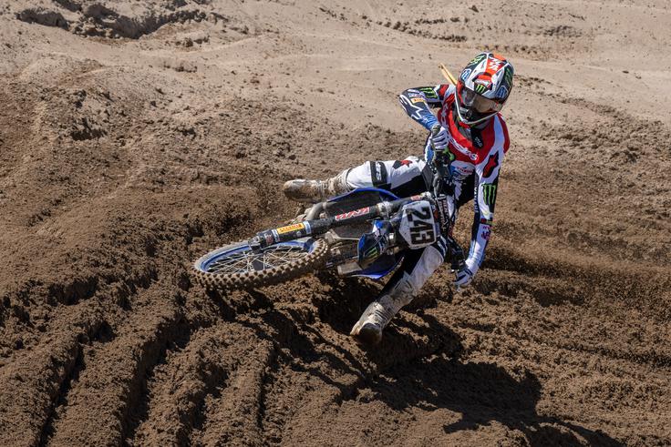 Tim Gajser na Sardiniji trenira že januarja. | Foto: Yamaha Racing