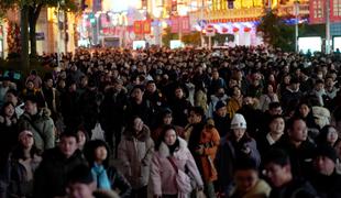 Kitajsko prebivalstvo se je po 70 letih prvič zmanjšalo