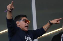 Maradona se je po težkih besedah opravičil