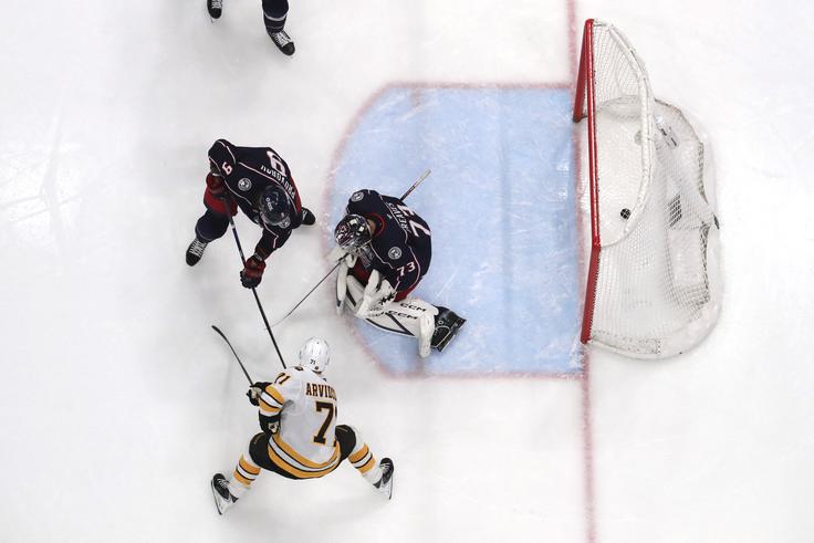 Pavel Zacha je izenačil 11 sekund pred koncem rednega dela. | Foto: Reuters