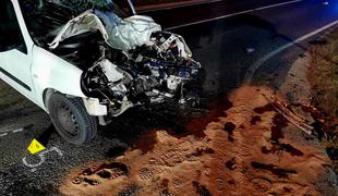 V hudi prometni nesreči v Kranju umrla motorist in njegov sopotnik
