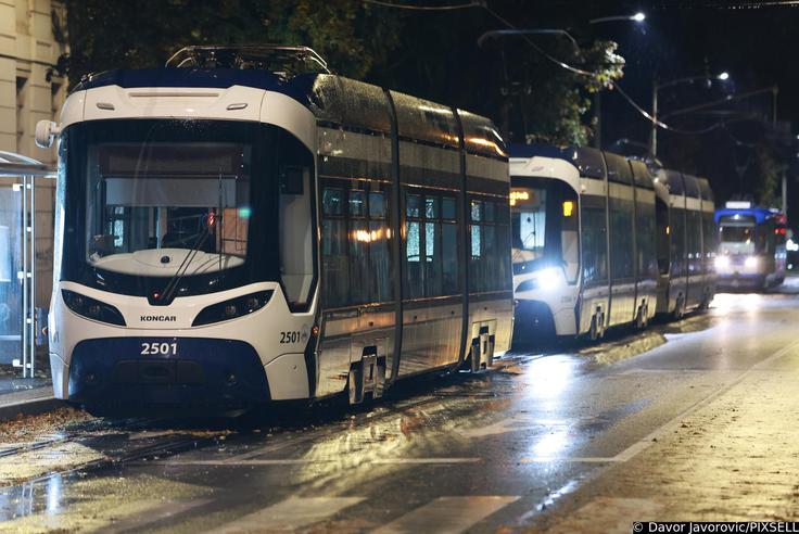 Tramvaji v Osijeku so ostali brez elektrike. | Foto: 