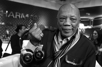 Umrl je glasbeni mogotec Quincy Jones