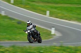 Triumph street triple R
