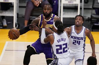 Šestdeset točk Tatuma za zmago Bostona, Sacramento pokvaril vrnitev prvega zvezdnika lige NBA #video