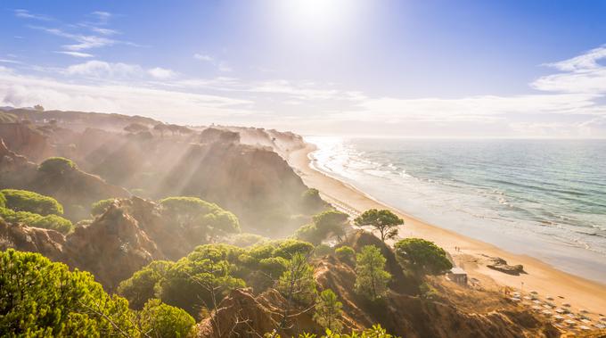 3. Praia da Falesia, Portugalska | Foto: Getty Images