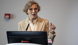 Raziskava razkriva: Tega Slovencem pozimi množično primanjkuje