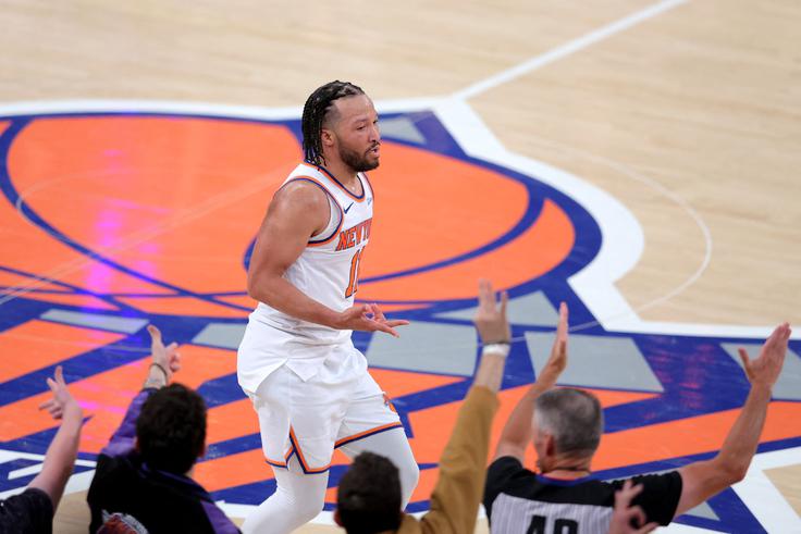 Jalen Brunson je poskrbel za delirij navijačev. | Foto: Reuters