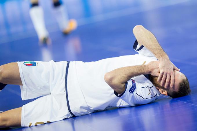 Italija proti Sloveniji ni mogla računati na poškodovanega kapetana Gabriela Limo. | Foto: Urban Urbanc/Sportida