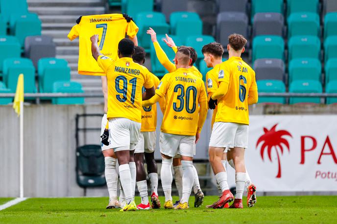 Bravo - Olimpija, 1. SNL | Olimpija je morala priznati premoč Bravu. | Foto Aleš Fevžer