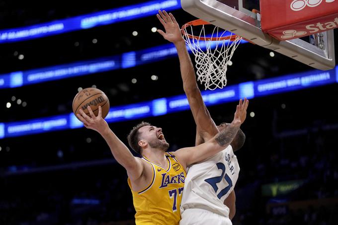 Luka Dončić je na drugi tekmi prvega kroga končnice lige NBA proti Minnesoti prispeval 31 točk, 12 skokov in devet asistenc. | Foto: Guliverimage