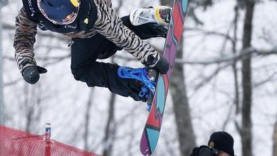 Iouri Podladtchnikov in Arielle Gold zlata v snežnem žlebu
