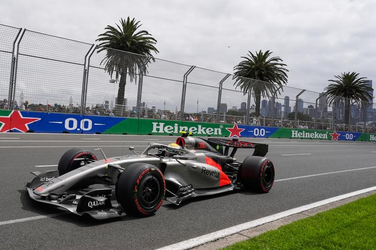 Gabriel Bortoleto je z Audijem navdušil s prebojem v deseterico, a mu je obenem odpovedal dirkalnik. | Foto: Guliverimage