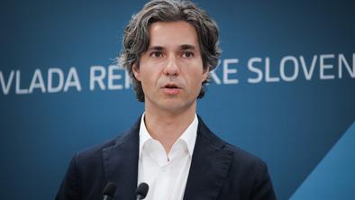 Mesec: Aktivirali smo shemo za skrajšan delovni čas