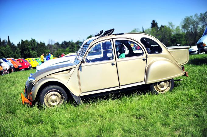 Le eden izmed brezčasnih avtomobilov, ki so postali pomemben del blagovne znamke Citroen. | Foto: Gregor Pavšič