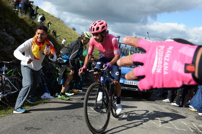 Sergio Higuita | Kolumbijskega kolesarja Sergia Huigito bo vožnja "napačnega" kolesa drago stala.  | Foto Guliverimage