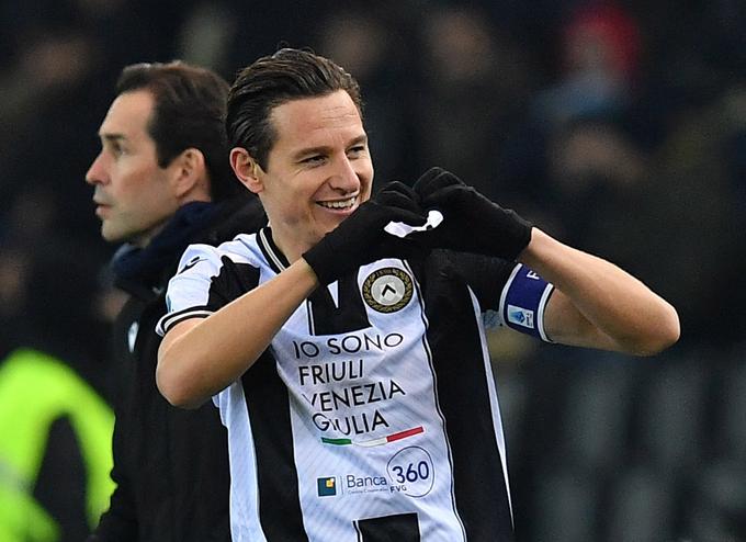 Florian Thauvin je sredi prvega polčasa najprej zapravil najstrožjo kazen, a nato le zatresel mrežo Napolija. | Foto: Reuters