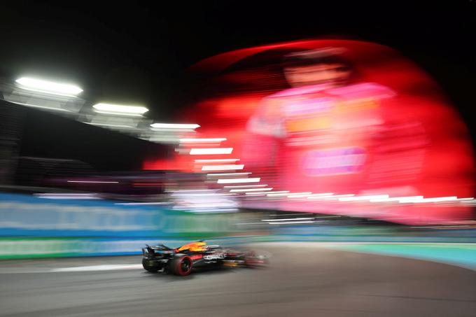 Max Verstappen je pred četrto zaporedno lovoriko. | Foto: Reuters