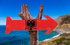 Albanija