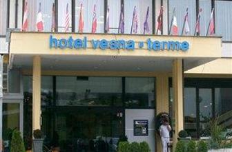 Več kot 100 tisoč nočitev