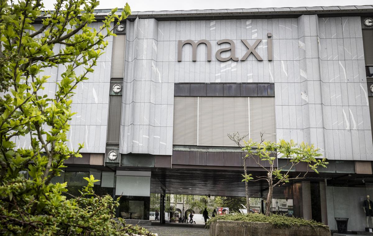 Maximarket, Maxi, onesnažena voda, okužba. | Kdo bo novi najemnik, še ni znano. Prav tako ni znana časovnica. | Foto Bojan Puhek