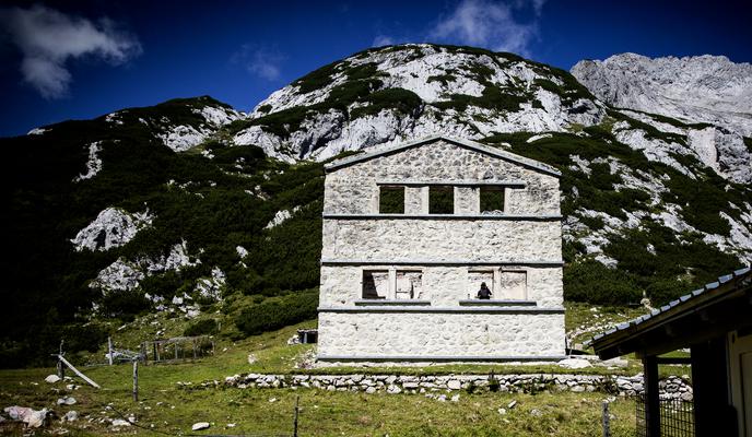 Po letih čakanja se izrisuje podoba novega doma na Korošici