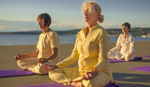 Kako joga pomaga posamezniku v vsakdanu? 