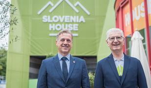 Golob v Parizu: Slovenska hiša bo v ponos vsem