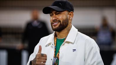 Neymar spet postal oče, vsi trije otroci imajo drugo mamo