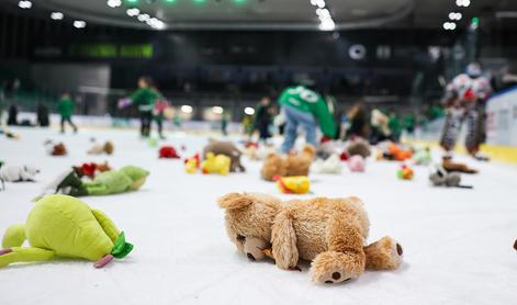 Innsbruck na tekmi z dobrodelno noto poglobil krizo Olimpije