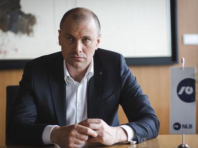 Za prevzem Addiko Bank še naprej napet boj med NLB in RBI