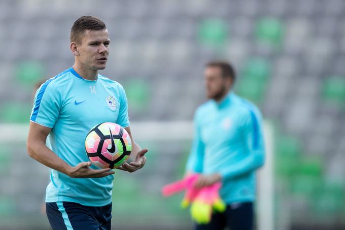 Roman Bezjak bo proti Slovakom skorajda zagotovo igral od prve minute. | Foto: Matic Klanšek Velej/Sportida