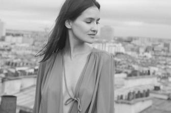 Polona Kasal s prvencem v SiTi Teatru