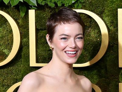 Emma Stone pritegnila pozornost z drastično spremembo videza