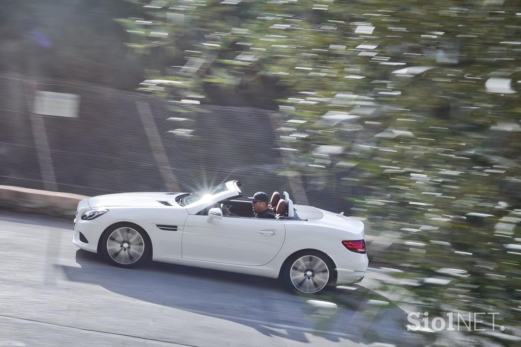 Mercedes SLC - prva vožnja prenovljenega roadsterja