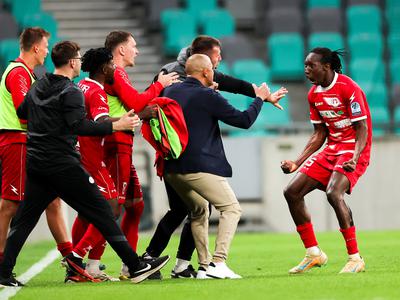 Konec sanj o lovoriki za Ljubljančane, velike težave za Maribor in Olimpijo