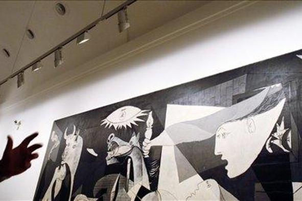 Picassova Guernica v precej slabem, vendar stabilnem stanju