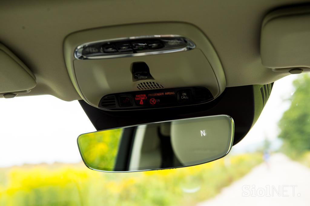 Volvo XC90 T8
