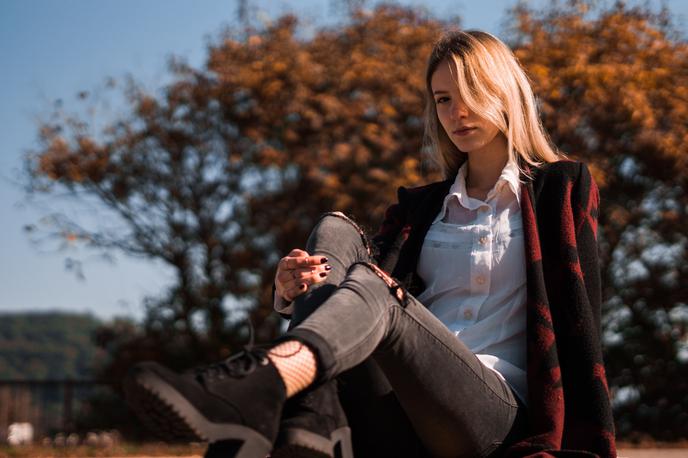 ženska, dekle, jesen | Foto Pexels