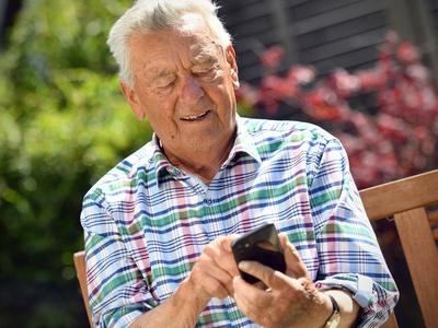 Zaživel center SENIOR-KO z vsemi informacijami o dolgotrajni oskrbi