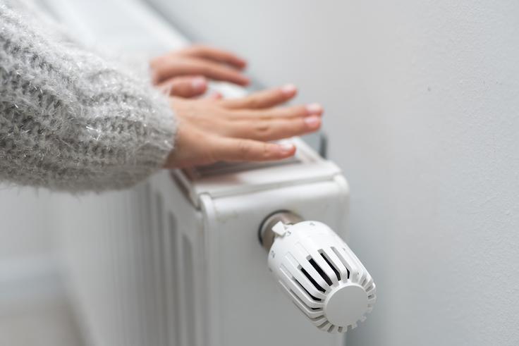 Dodatno stabilnost zagotavlja tudi nedavno sprejeta Uredba o pridobitvi predhodnega soglasja k dvigu cen električne energije in zemeljskega plina za določene skupine odjemalcev. | Foto: Shutterstock