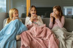 Zakaj je odeja popolno praznično darilo prav za vsakogar?