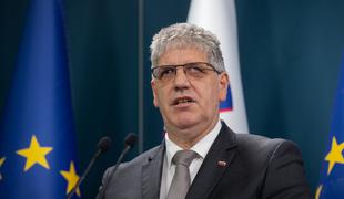 Nova policijska pooblastila po oceni Poklukarja predvsem za odkrivanje nezakonitega orožja