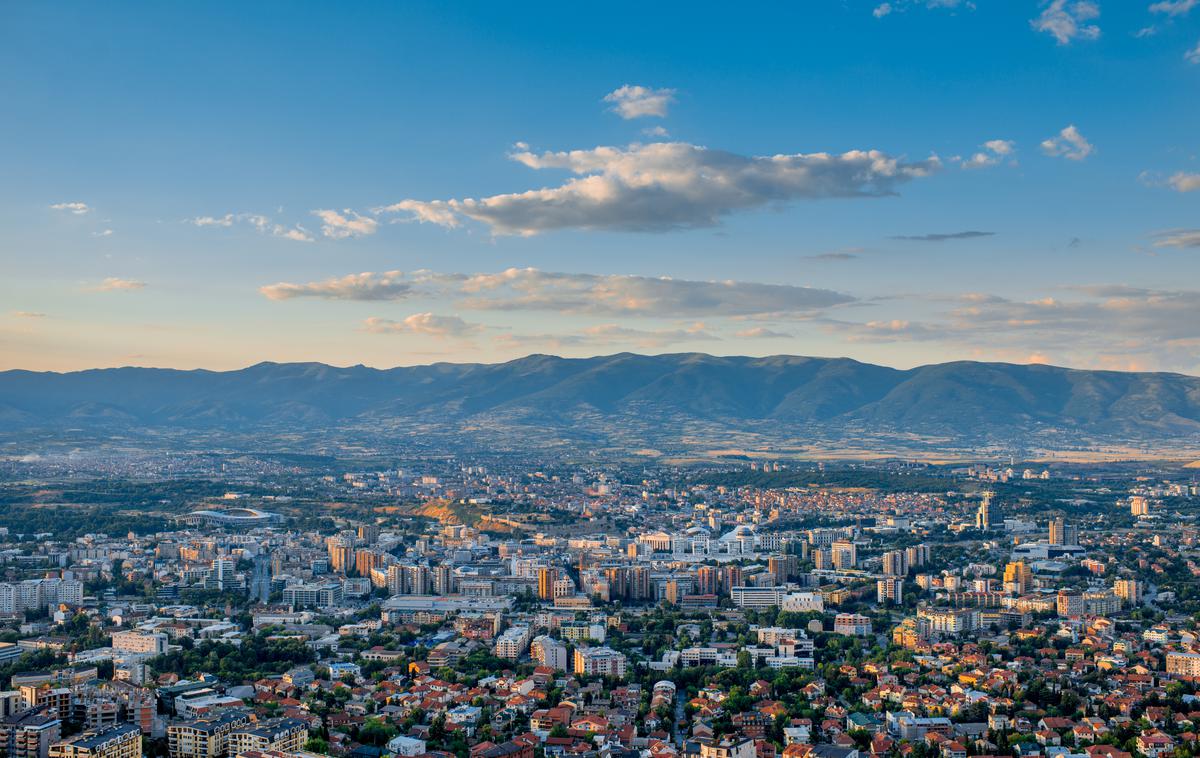 Skopje | Dekletov oče, ki je bil obtožen pomoči pri ugrabitvi, je bil oproščen, vendar je tožilstvo napovedalo, da se bodo na odločitev pritožili, še navaja AFP.