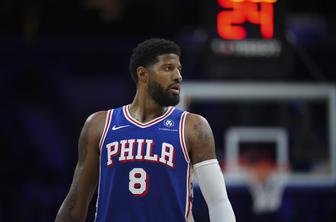 Zvezdnik lige NBA Paul George prestal operacijo levega kolena
