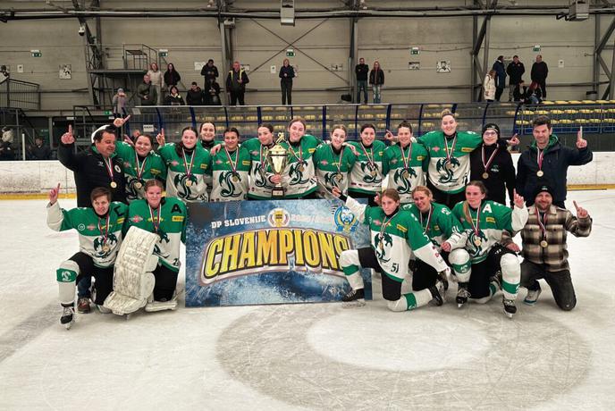 Hokejistke Olimpije državne prvakinje