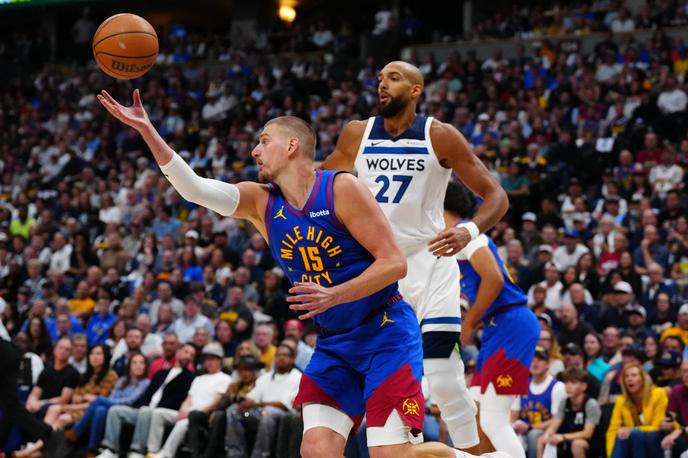 Denver Nuggets : Minnesota Timberwolves, Nikola Jokić | Nikolo Jokića in Nuggetse čaka težka naloga v Minnesoti. | Foto Reuters