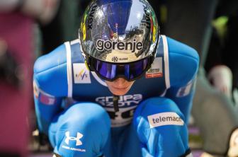 Oči uprte tudi v slovenske skakalce