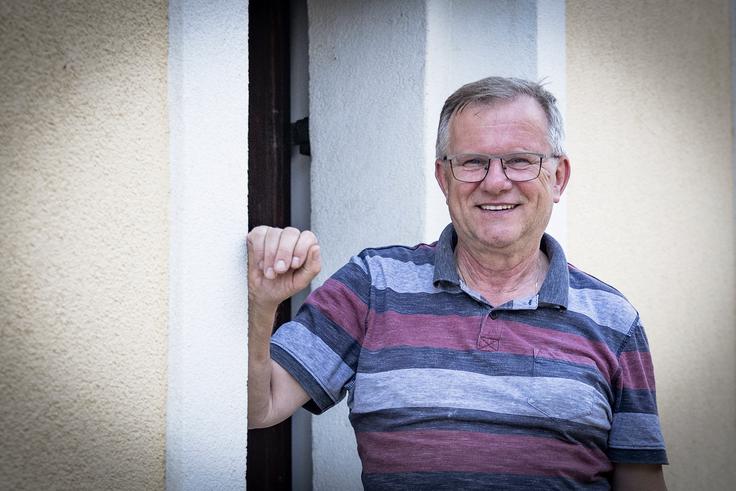 Koordinator Alojzij Štefan, ki je fante spremljal na letovanju v Starem trgu ob Kolpi, je povedal, da obstaja že 72 vrst zasvojenosti. V komuni Skupnost Srečanje skušajo pomagati prav vsakemu, ki pri njih poišče pomoč.  | Foto: Ana Kovač