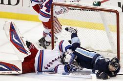 NY Rangers utrdili primat na vzhodu